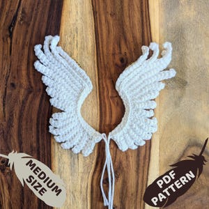 Gehäkelte Feder-Flügel MITTEL, digitales PDF-Muster; Realistische Amigurumi Engel oder Vogel Flügel von Forest Place mit druckbarer Version