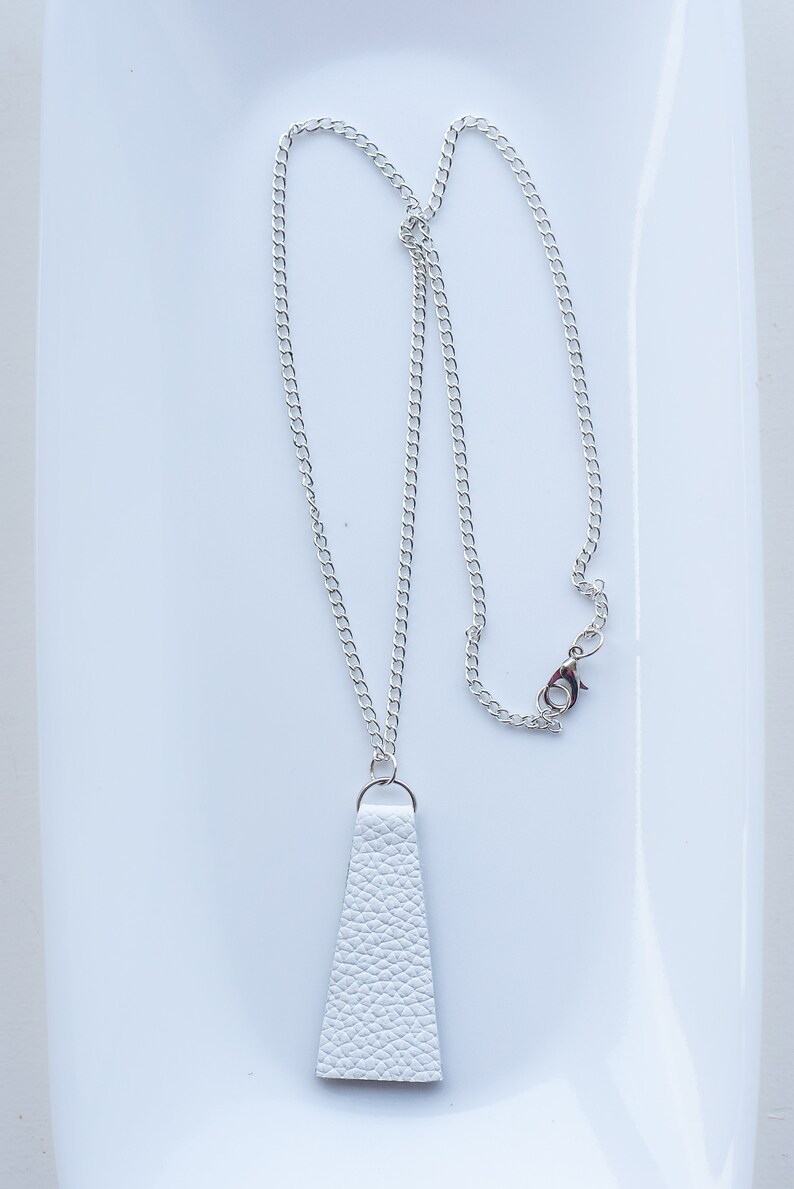 White Leather Jewelry Set