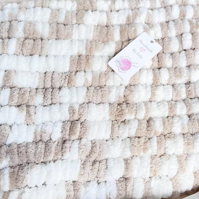 Knotted Pom Pom Blanket - Etsy UK