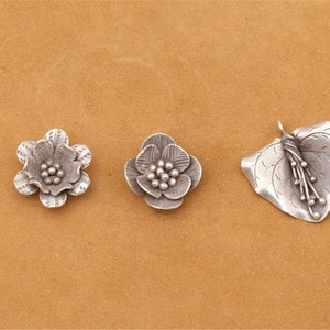 1pc Handmade Sterling Silver Flower Pendants from Thailand (CY034)