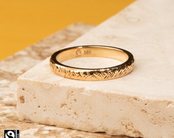 Cross Hatched Ring with Fairtrade Certified Gold