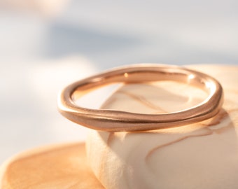 Organic Ring in Rose Gold