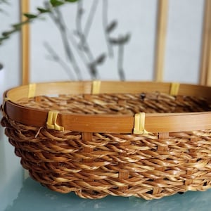 Vintage Oval Wicker Basket with Woven Rope Detail, Farmhouse Cottage Chic, Boho Decor, CLEANED Oblong Warm Brown Basket