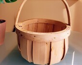 Vintage Natural Beige Chipwood Apple Basket w Swing Handle, Bentwood Basket, Wood Basket, Farmhouse Cottage Rustic Decor, Basket Planter