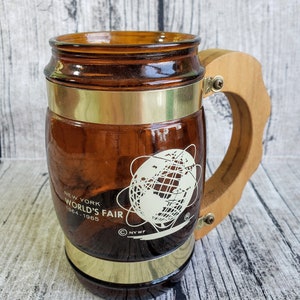 Vintage Brown Glass Mug with Wooden Handle and Gold Rims, New York World&#39;s Fair 1965-1965 Souvenir Siesta Ware Beer Glass, Oktoberfest