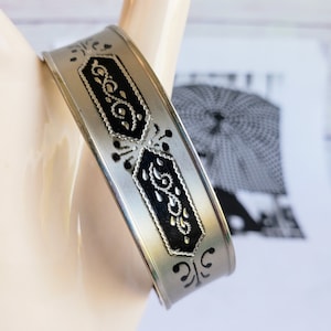 Vintage Matte Silver Metal Bangle, Hinged Bracelet with Black Art Deco Style Pattern, CLEANED Bracelet with Safety Chain