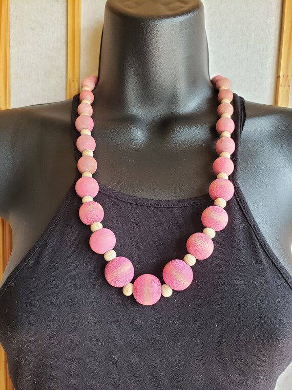 Vintage Pink Dyed Wooden Beads Necklace, Muted Pi… - image 4