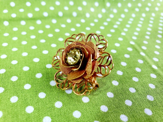 Vintage Gold Tone Flower Rose Brooch w/ Green Rhi… - image 2