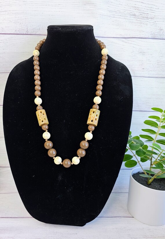 70s Rare Vintage Mixed Bead Shape Necklace with S… - image 2