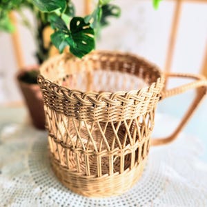 Vintage Wicker Basket Handled Mug Shaped Planter, Novelty Beige Wicker Storage, Unique Wicker Accent Decor, CLEANED Retro Basket