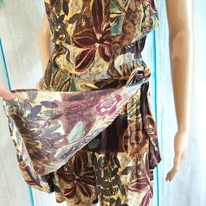 80s 90s Sarong Romper, Mini Wrap Dress Skorts One Piece, Muted Natural Tones, Foliage and Giraffes Print, Size Medium M