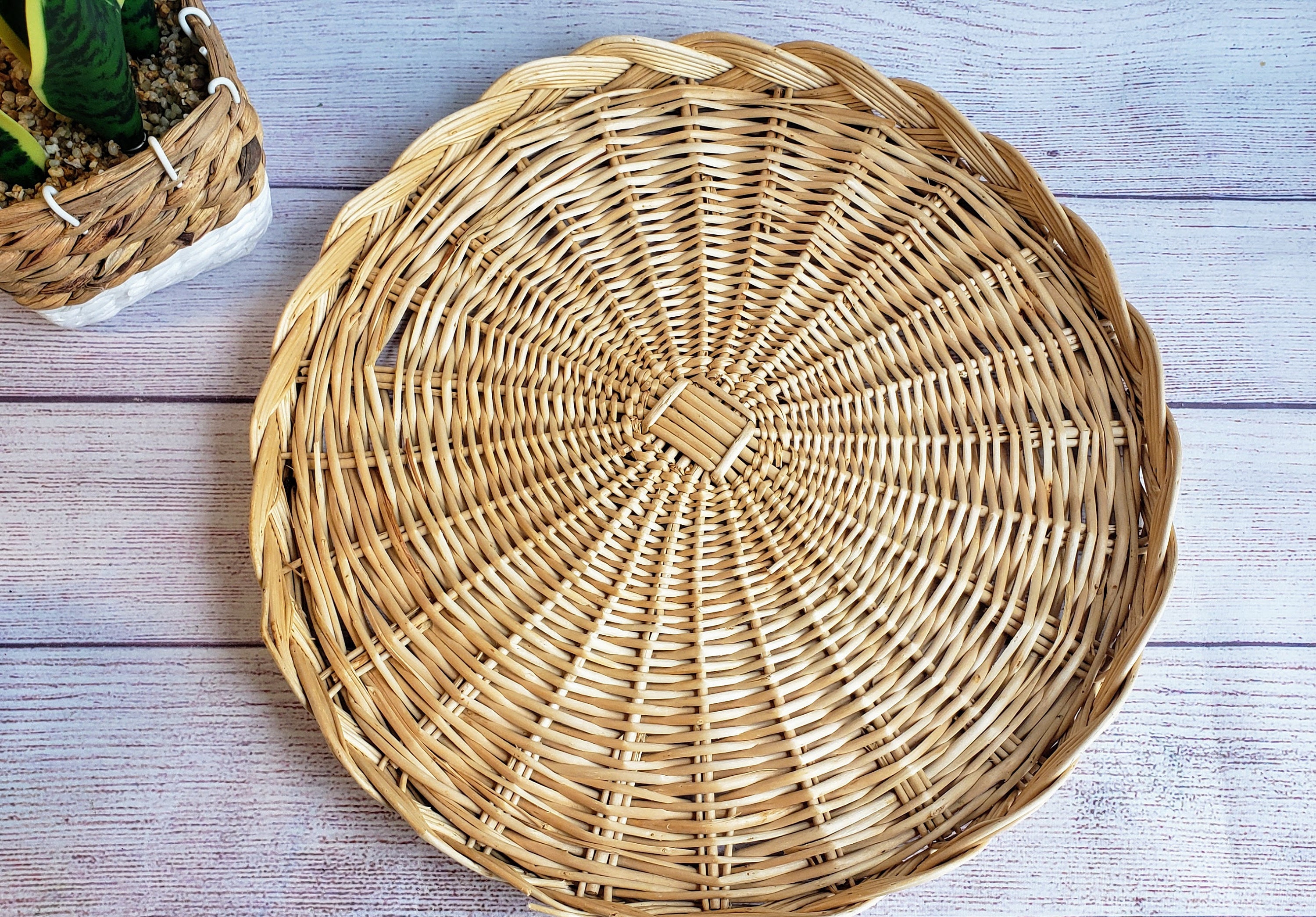 CLEANED Vintage Round Wicker Tray With Braided Border - Etsy