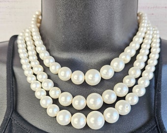 Vintage Pearl Necklace, 3 Strand Layered White Faux Pearl Choker Necklace, Graduated Beads, Retro Bib Necklace, CLEANED