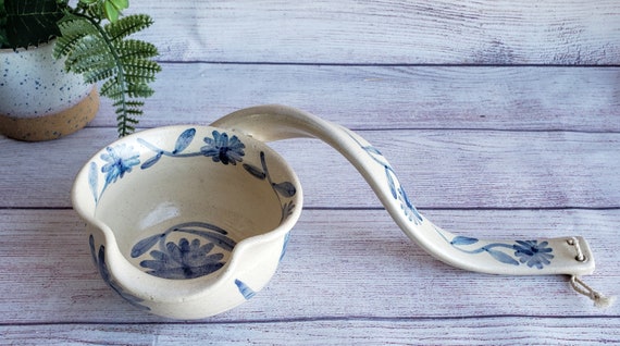 Pottery soup ladle top