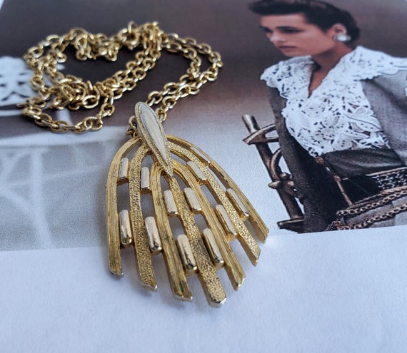 Vintage Mod Gold Tone Pendant Necklace Rocket Shi… - image 1