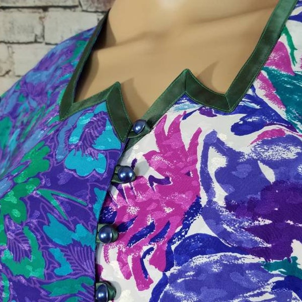 80s Asymmetrical Top, Zig Zag Tunic Blouse, Purple Blue Green White, Floral and Dots, Small Sphere Buttons, Size M, Cool &Unique Retro Shirt