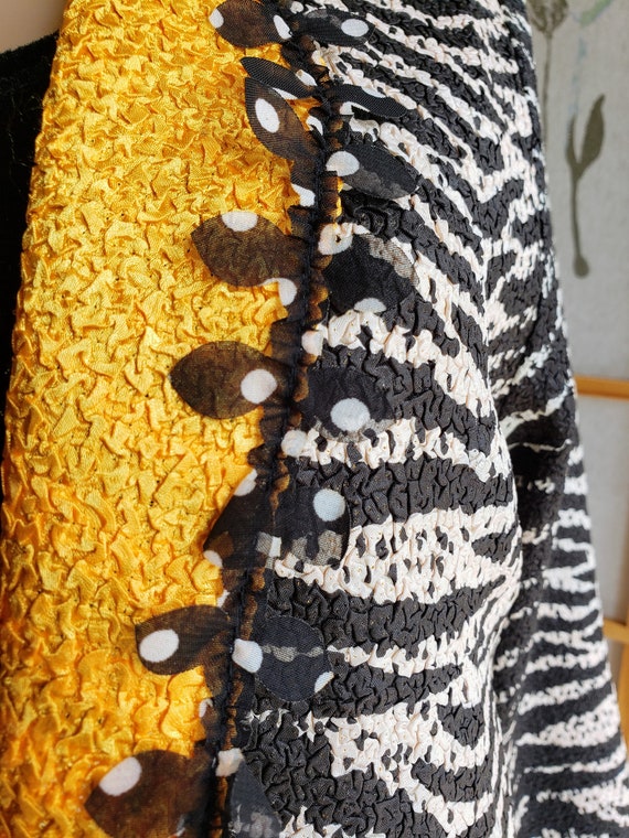 Berek Lightweight Reversible Jacket, Crinkle Art-… - image 9