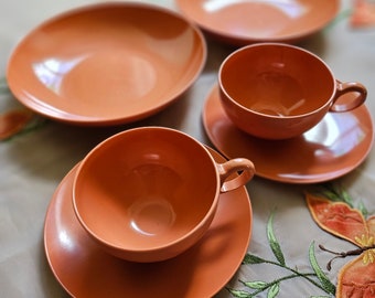 Vintage Melmac Oneida Dinnerware, Terracotta Brown Orange, 6 Piece Plastic Dish Set, 2 each Cups, Small Plates and Bowls, 70s Retro Kitchen