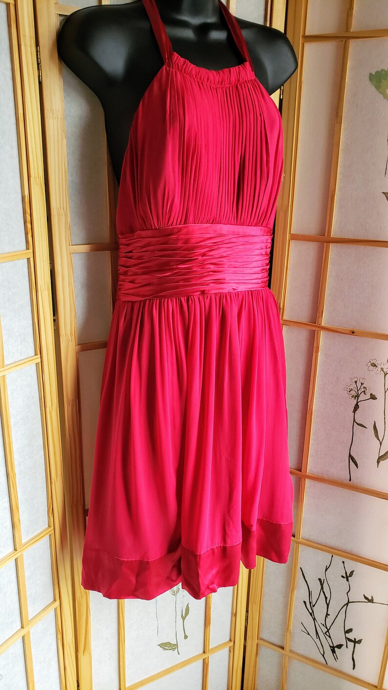 Vintage Fuchsia Halter Dress by Adrianna Papell Boutique, Sz 6, Ruched Waist, Pleated Details, RETRO Hot Pink Prom Dress afbeelding 2