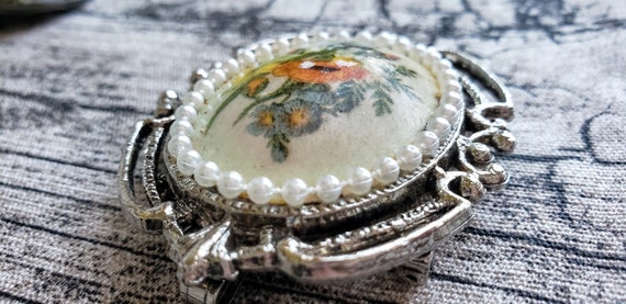 Vintage Floral Porcelain Brooch  or Medallion Pen… - image 6