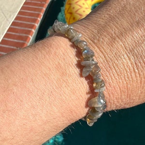 Labradorite bracelet #2 - chip beaded intention bracelet, healing jewelry - transformation, intuition, protection