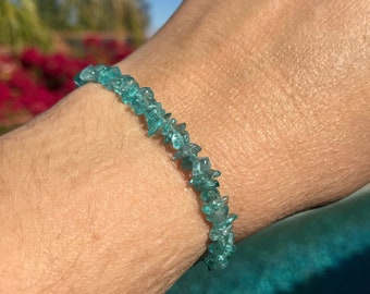 Blue Apatite bracelet #3 - chip bead intention bracelet, healing jewelry - motivational, public speaking, studying, concentration, memory