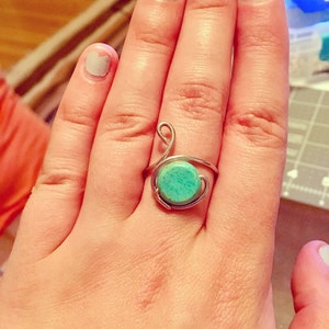 Turquoise wire ring image 1