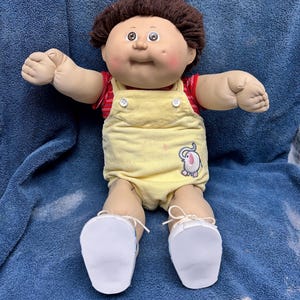Vintage 1980&#39;s Cabbage Patch Boy Doll, 1 Dimple, Brown Hair and Brown Eyes