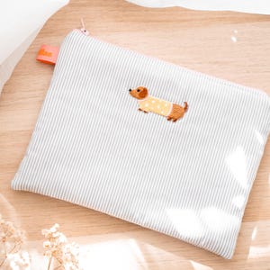 Kosmetiktasche gestreift Baumwolle mit Dackel Patch, klein | Kulturbeutel, Etui, Schminktasche