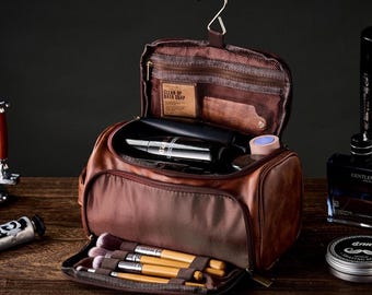 Personalized Groomsmen Toiletry Bag, Gifts for Him, Men's PU Dopp Kit, Best Man Gifts for Dad, Groom Gifts, Wedding Favor, Christmas Gifts