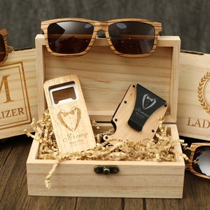 Gepersonaliseerde bruidsjonkers geschenken, bruidsjonkers voorstel box set, flesopener en zonnebril en geldclip in geschenkdoos, beste man cadeau, bruidegom cadeau