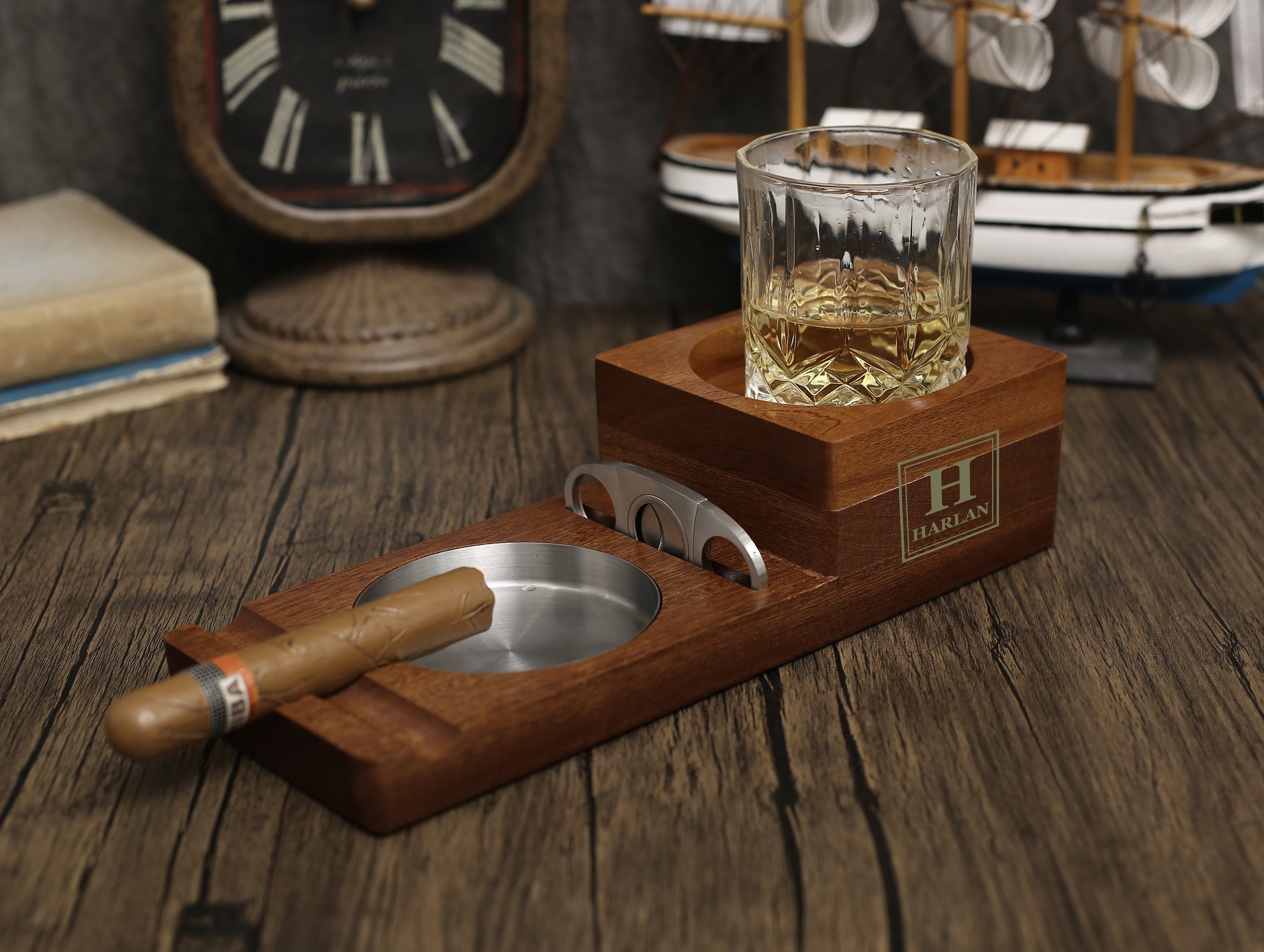 Personalized Whiskey & Cigar Tray Glass Holder Ashtray Whiskey, 2 in 1 Wooden Cigar Ashtray With Whiskey Glass Holder, Great Gifts for Men