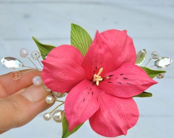 Hawaii flower hair clip Tropical wedding hair clip hot pink headpiece Hawaiian wedding hair piece Flower wrist corsage lily