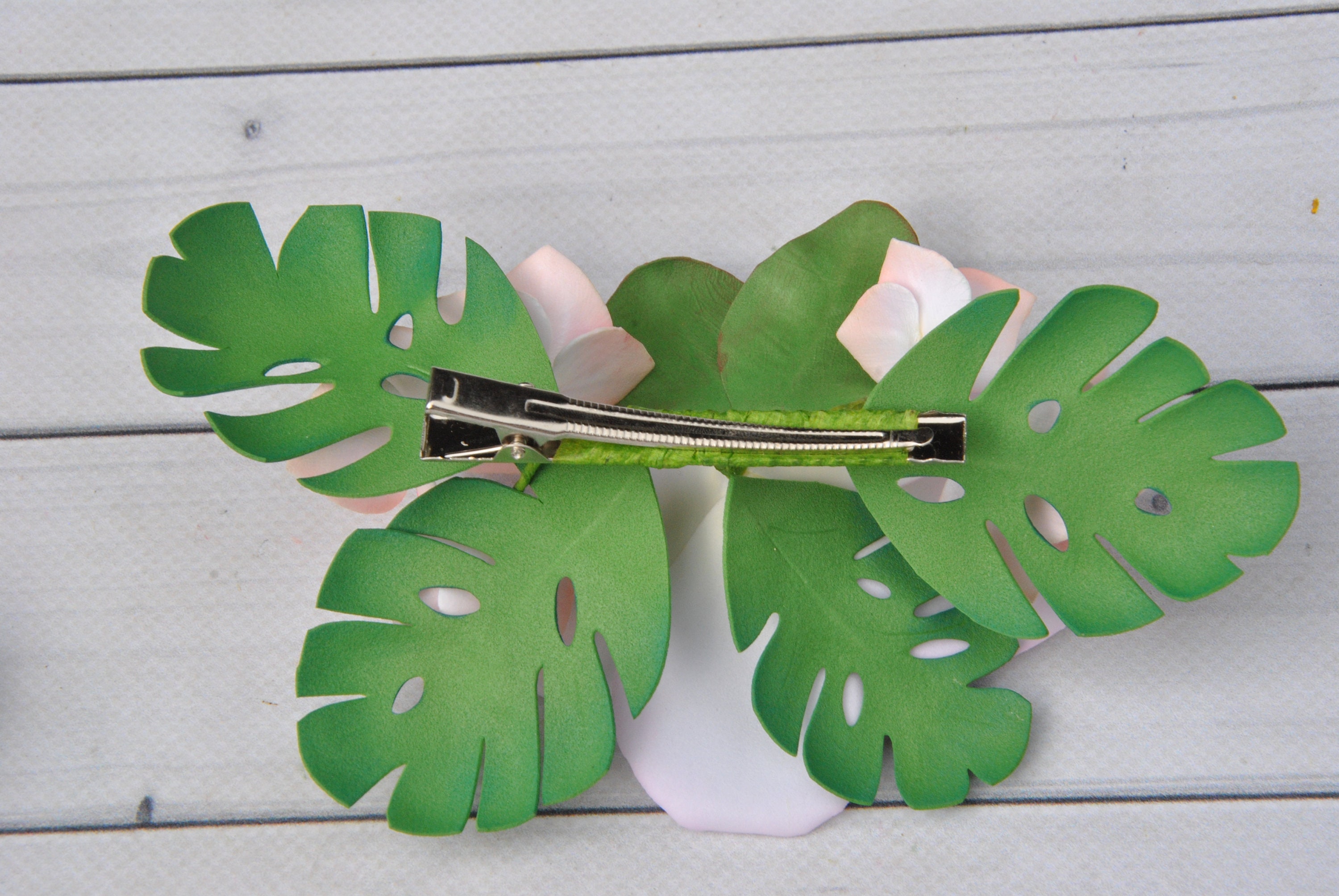 Hawaii hair clip Tropical bridal hair piece plumeria Hawaiian Etsy