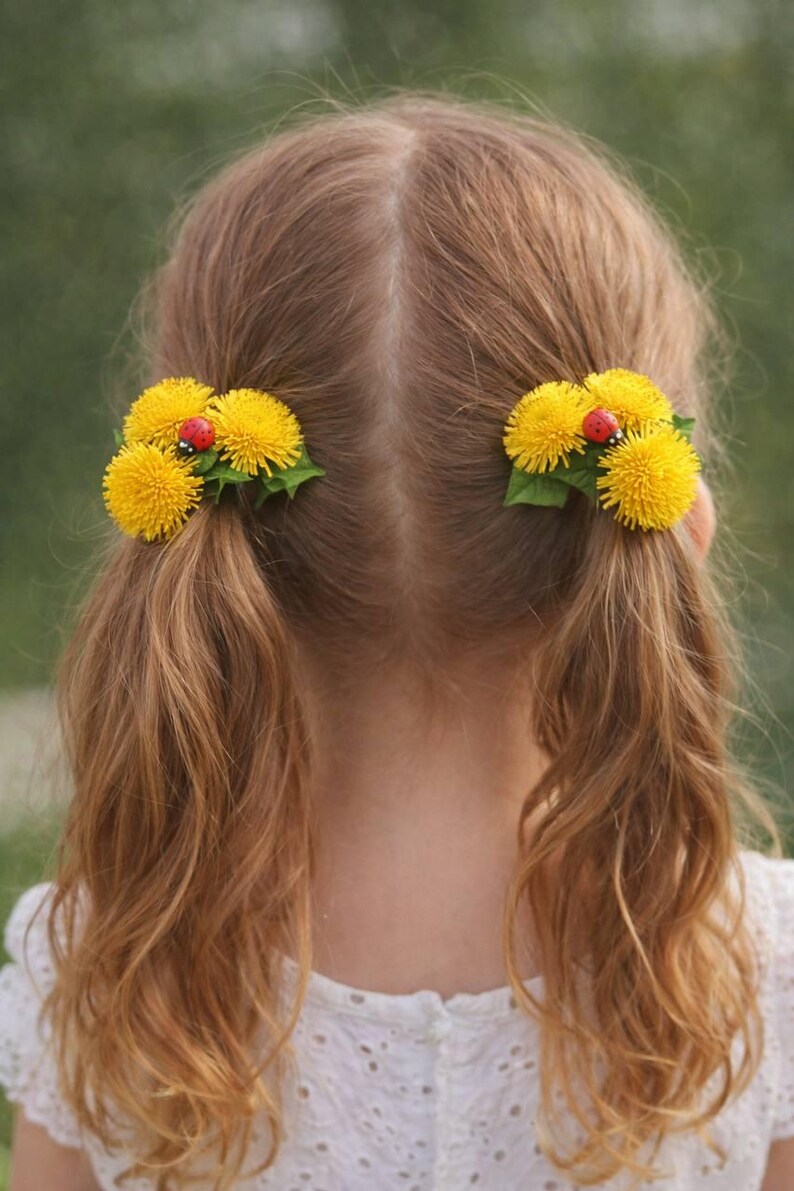 Pinza para el pelo de diente de león. Lazos para el pelo para niña. Accesorio floral de primavera para niña. imagen 2