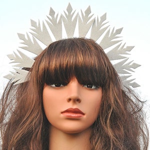 Snowflake headband Christmas tiara crown Ice queen headpiece Snow queen crown Winter snow crown
