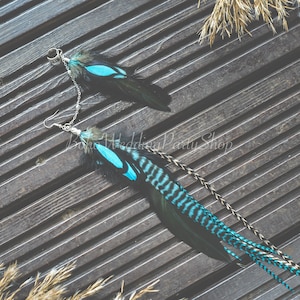 Single earring and small feather ear cuff, Feather Ear Wrap, Ear Cuff with Feathers, Natural Feather Earring, Ear Wrap Cuff, Ear clip
