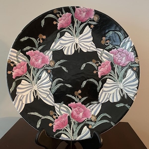 Decorative Chinoiserie Enamel Plate