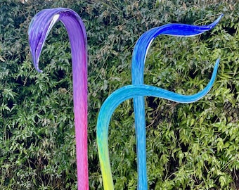 Hand Sculpted Glass Garden Grass: Ombre Garden Art
