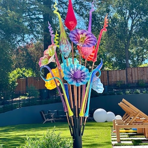 Blown Glass Flower Sculpture: Large Garden Art Bouquet