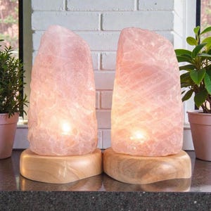 Rose Quartz Crystal Lamp - 1.4kg-1.8kg: On wooden Stand, E14 LED Bulb and Mains Plug image 2
