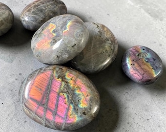 Sunset Labradorite Palm Stone: Pink - Purple - Gold and Blues. Calming Crystal for Meditation