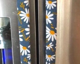 White and Yellow Daisy Appliance Handle Cover - Shield Your Handles from Scratches - Protect Your Appliances with Durable Covers