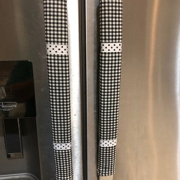 Stylish Black & White Buffalo Plaid Handle Covers for Appliances - Keep Them Clean, Upgrade Your Kitchen with Trendy Appliance Handle Covers