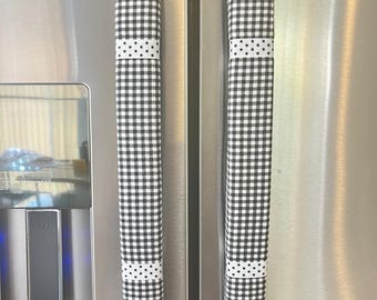 Stylish Black & White Buffalo Plaid Handle Covers for Appliances - Keep Them Clean, Upgrade Your Kitchen with Trendy Fridge Handle Covers