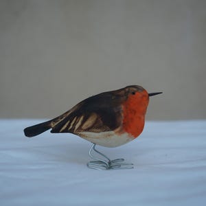 Wooden Robin Bird