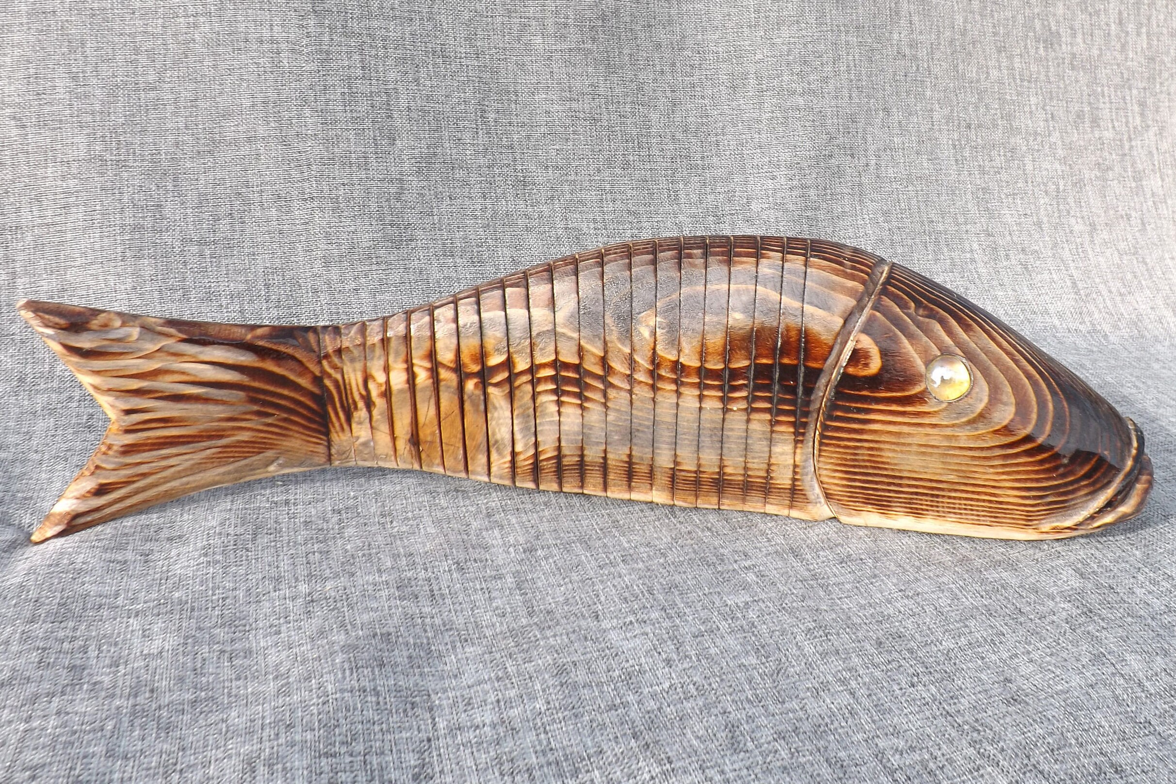 Handmade Wooden Carp Fish With Realistic Movement 