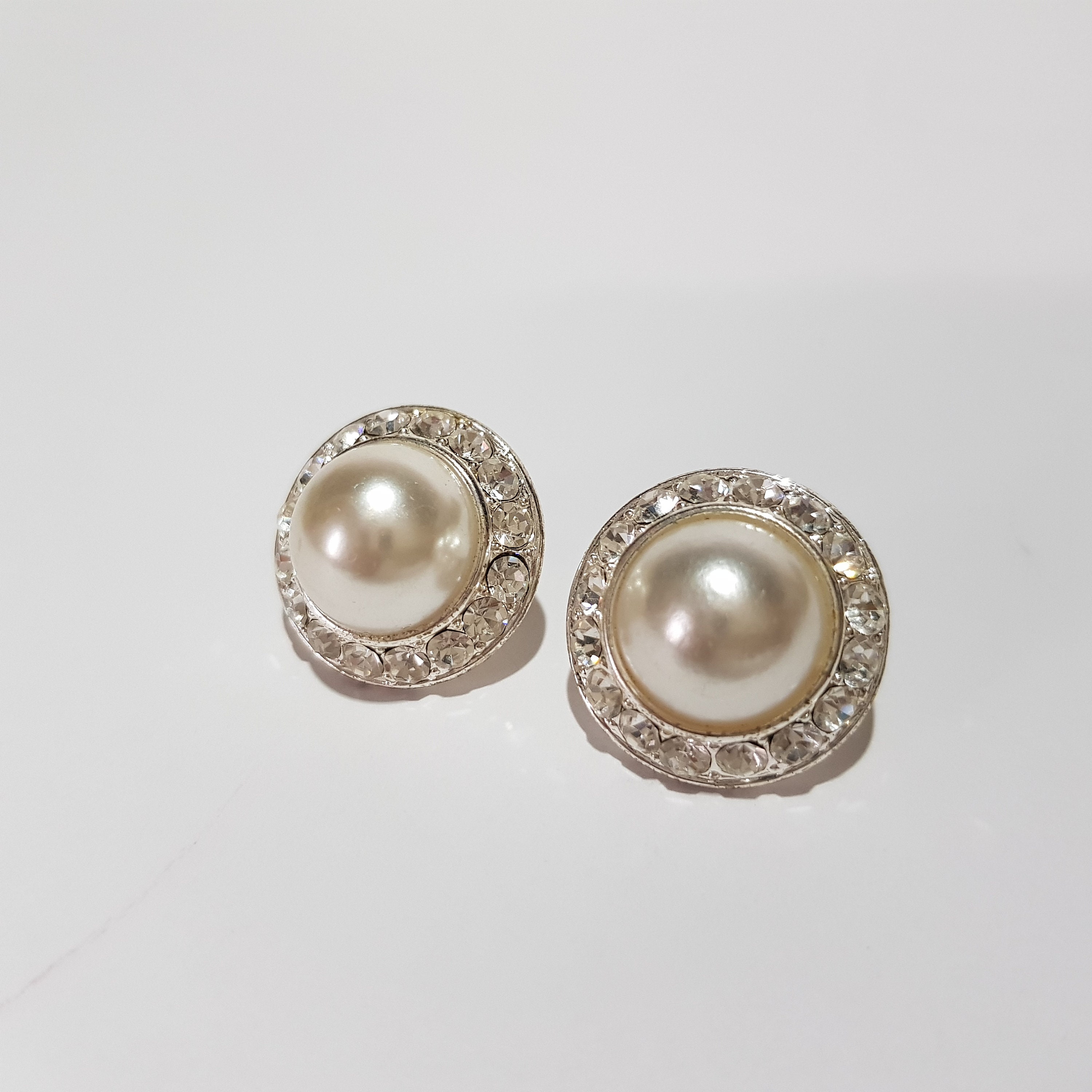 Vintage stud earrings silver tone & Imitation Pearl Cabochon | Etsy