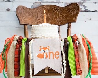 Woodland First Birthday Decor, Fox Highchair Banner, Fox Banner, Woodland One, Fox Birthday Party, Cake Smash Prop, HC028