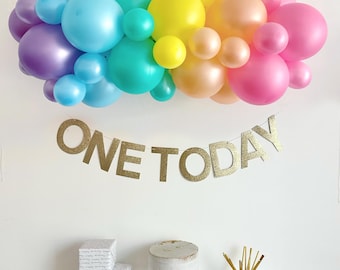 Pastel 1st Birthday Balloon Garland, Colorful First Birthday Decoration, Pastel Rainbow First Birthday Party, Celebrate One Balloon Decor